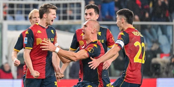 Il Genoa di De Rossi torna a vincere e aggancia il Cagliari