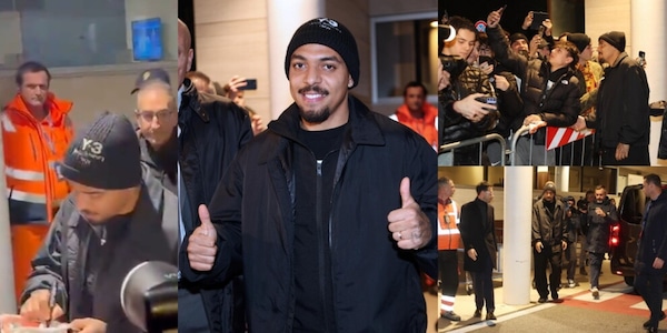 Malen è arrivato a Roma: eccolo a Ciampino insieme ai tifosi giallorossi