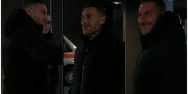 Totti ancora all'Olimpico: sarà in tribuna a Roma-Cagliari