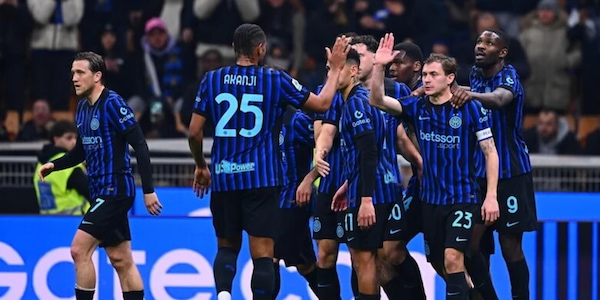 L'Inter supera il Genoa. Il Napoli vince in extremis