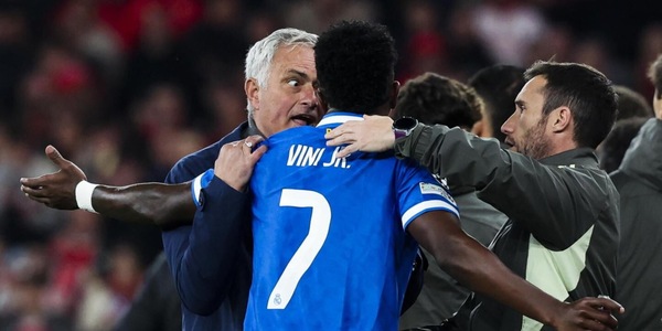 Mourinho durissimo contro Prestianni: "Pensate che sia stupido? Con me ha chiuso se..."