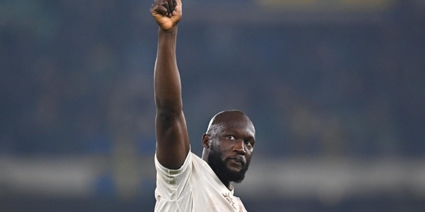 Lukaku rassicura: "Sono un giocatore del Napoli, non sono il tipo che chiede..."