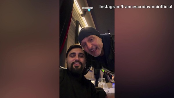 Spalletti scatenato sui social: canta e balla "Per sempre sì" insieme al figlio di Sal Da Vinci