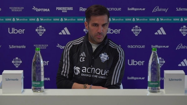 Fabregas: "Non ci aspettavamo di giocare ogni 4 giorni"
