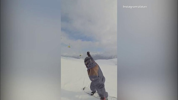 Ibrahimovic a 360 gradi sullo snowboard