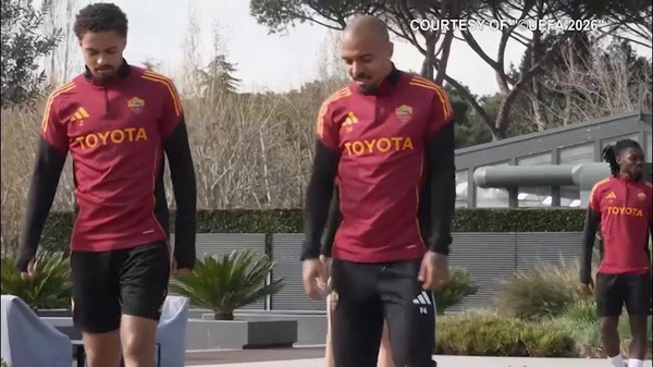 Roma, c'è anche Ranieri all'allenamento prima del Bologna