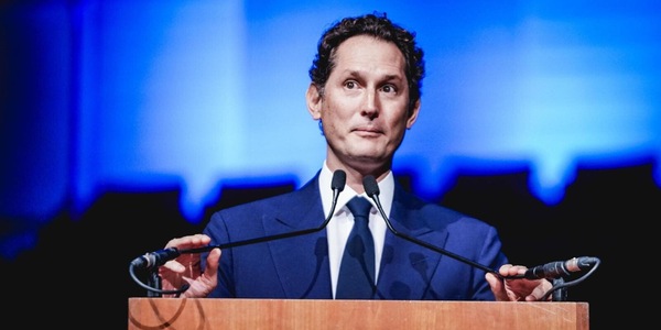 Elkann: "Rimaniamo pienamente impegnati a sostenere il successo della Juve"