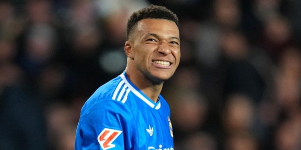 Real Madrid, un errore clamoroso su Mbappé: "Lo staff medico ha esaminato il ginocchio sbagliato"