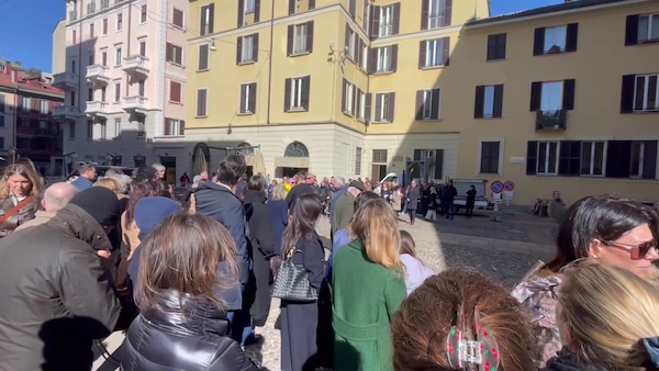 Svolti a Milano i funerali di Nina Rivetti