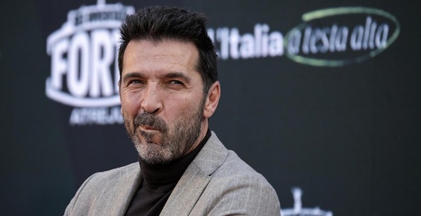 Buffon, il firmatario della bancarotta e la dura partita della dignità