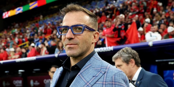 Del Piero, il durissimo sfogo sull'Italia: "Non bisogna pensare solo a salvarsi il c..."