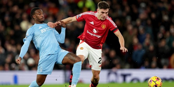 Il Manchester United 'libera' Ugarte: la Juve c'è, ma dipende dalla Champions