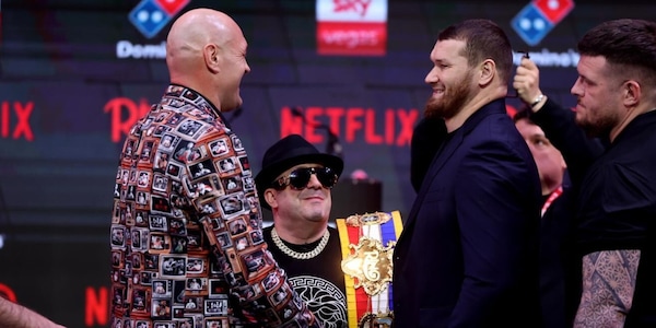 Tyson Fury sfida l'uomo che ha combattuto un orso a mani nude: chi è Arslanbek Makhmudov, soprannominato la Bestia