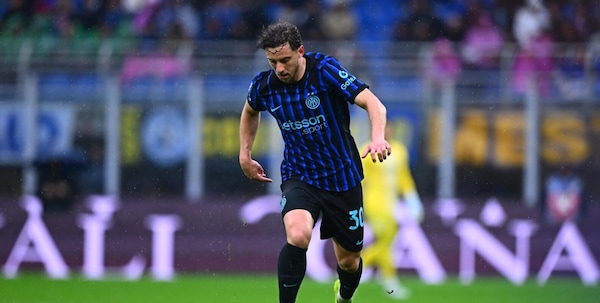 Carlos Augusto e il rinnovo “sospeso” con l’Inter: il retroscena sulle gerarchie di Chivu