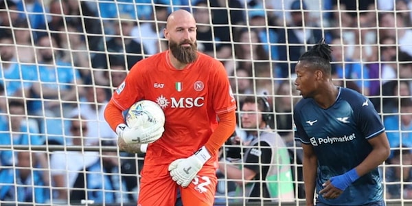 Napoli, la consolazione: Milinkovic-Savic è il re dei rigori