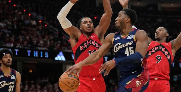 Nba, Cleveland vola sul 2-0 con Toronto: Minnesota e Atlanta pareggiano la serie