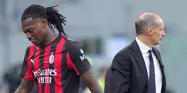 Lo strano caso di Leao: pigro, svogliato, fischiato. Ma decisivo
