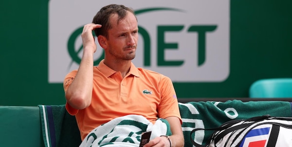 Medvedev ha fatto fatica a superare il ko con Berrettini: “Una umiliazione, ci ho messo un po’…”