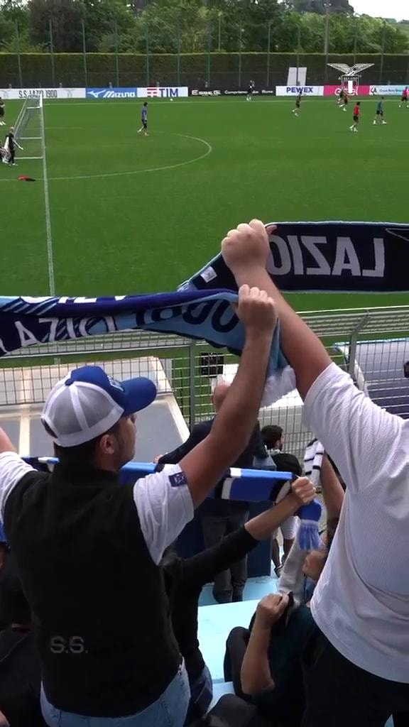 Lazio in finale di Coppa Italia, il video con Achille Lauro è da brividi: emozione tra i tifosi