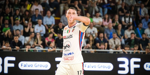 Serie A KINTO, Turmena: dura lex, sed ex! Colpo grosso Meta Catania. Pari tra Capurso e Cosenza