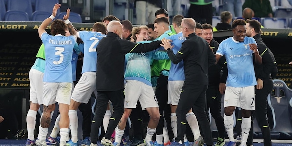 Lazio-Udinese show: Maldini pareggia al 95', Sarri ottavo in classifica