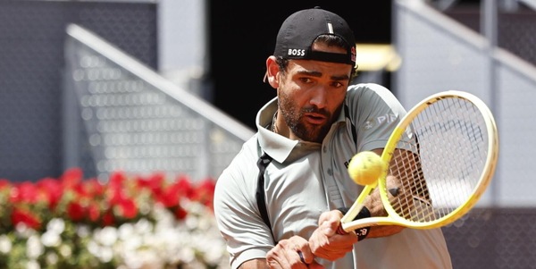 Berrettini va avanti al Sardegna Open: battutto Kypson dopo tre ore di battaglia