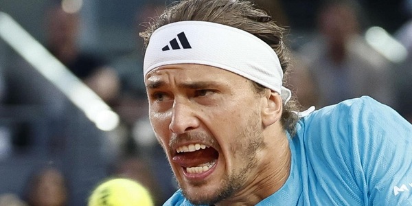 Zverev sfiderà Sinner in finale a Madrid: Sascha batte Blockx 6-2 7-5