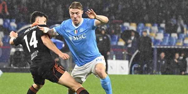 Como-Napoli, il pronostico: ecco chi è favorito secondo i bookmaker