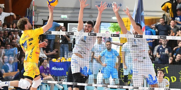 Play Off: il primo round è della Tinet che espugna Pineto