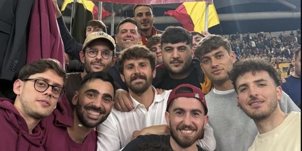 Cobolli, la scelta d'amore: all'Olimpico a vedere la Roma in Curva Sud con gli amici di sempre