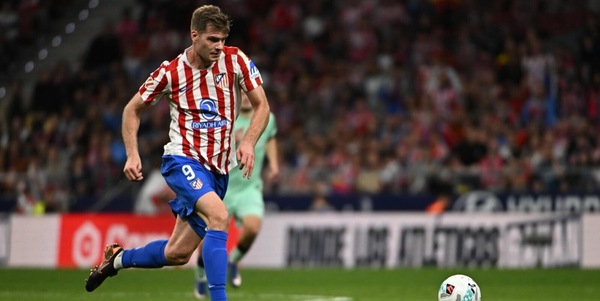 Milan, per l’attacco si punta su Sorloth: quanto chiede l’Atletico Madrid