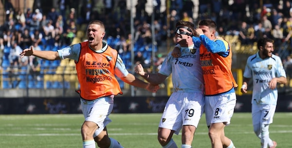 Serie B, ultima giornata da brividi! Frosinone promosso in Serie A? Le quote...