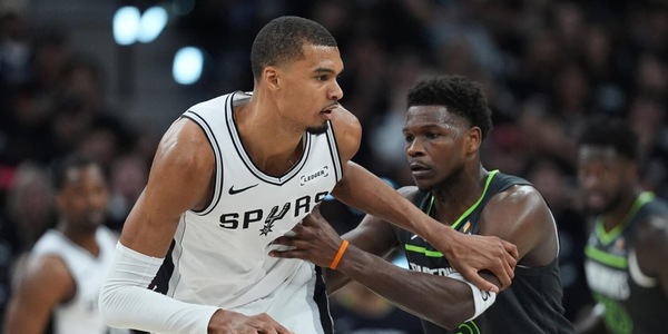 Playoff Nba: Spurs vincenti grazie a un super Wembanyama, Knicks sul 3-0 con i 76ers