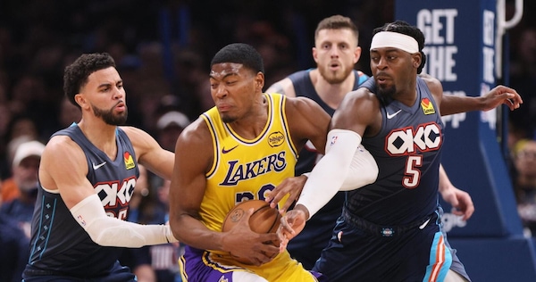 Playoff Nba, Oklahoma show: Lakers demoliti e Thunder sul 3-0. Cleveland piega Detroit e riapre i giochi