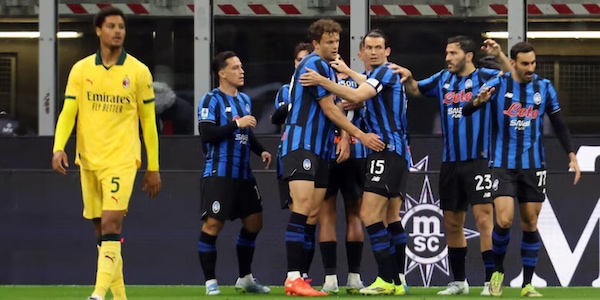 Il Milan crolla in casa. La Roma vince in extremis