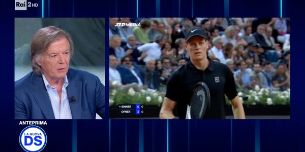Panatta e la battuta su Sinner che fa ridere lo studio Rai: "Deve alzare il livello? Un altro po'?". E su Musetti...