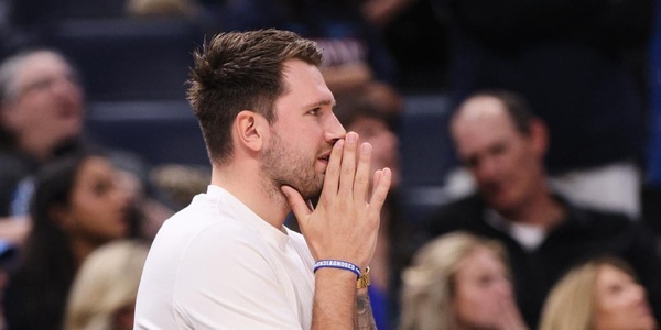 Doncic rinuncia alla Slovenia, poi la commovente spiegazione sui social: "Devo stare con le mie figlie"