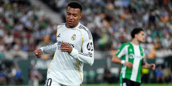 Mbappé tra critiche e paure: "Certi sportivi mi danno fastidio. A volte sento di non essere più me stesso"