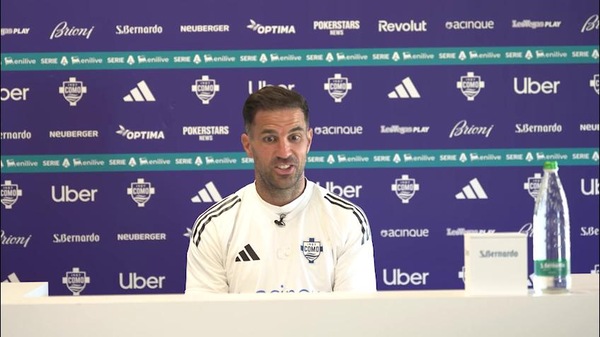 Fabregas: "Abbiamo un'opportunità incredibile davanti. Mi dispiace per Strefezza..."