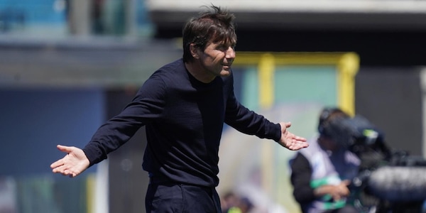 Conte, addio al Napoli senza buonuscita. Dybala verso il rinnovo con la Roma