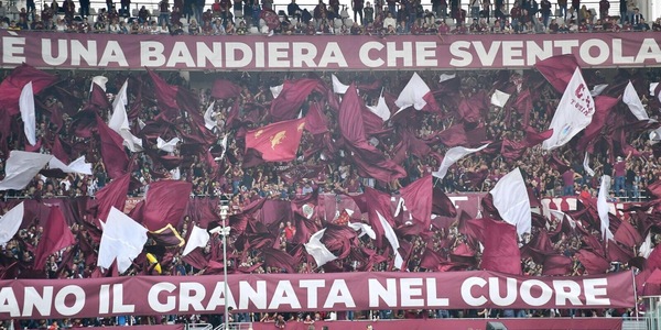 Scoppia la polemica tra Juve e Torino per le modalità d'accesso dei tifosi bianconeri: la posizione nettissima prima del derby