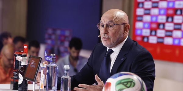 Spagna, i convocati per il Mondiale: presente Yamal. E c'è un dato storico...