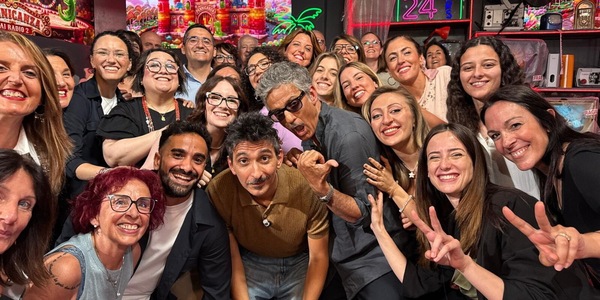 Fiorello imita Sinner: "Giocare alle 12? Si va in piscina, mica a giocare con le pippe!"