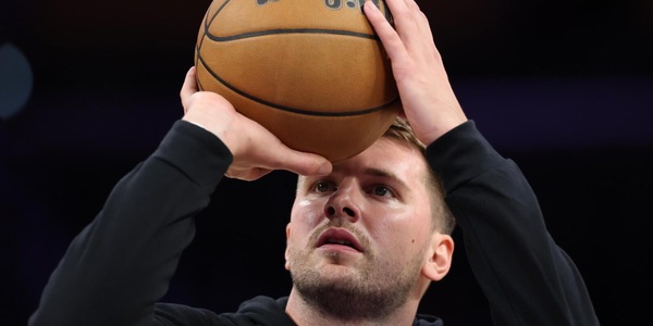 Il Basket di Serie A torna a Roma: Nelson e Doncic acquistano il titolo da Cremona