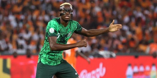 Osimhen non convocato dalla Nigeria, il ct: "Forse cambierà squadra..."
