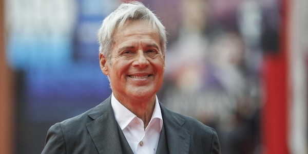 Claudio Baglioni sta male e annulla il tour: "Credevo fosse influenza e invece..."