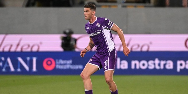 Fiorentina, anche Gosens è sacrificabile