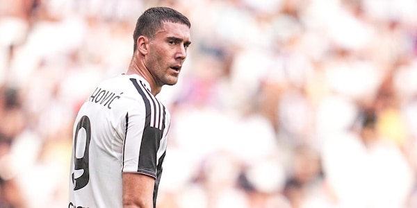Chiellini e i dubbi sul futuro di Vlahovic dopo l'addio: "Non resterà in Italia perché..."
