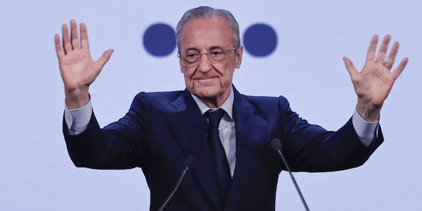 Real Madrid, Florentino Perez rilancia: "Pronto un colpo da 150 milioni. E Dumfries..."