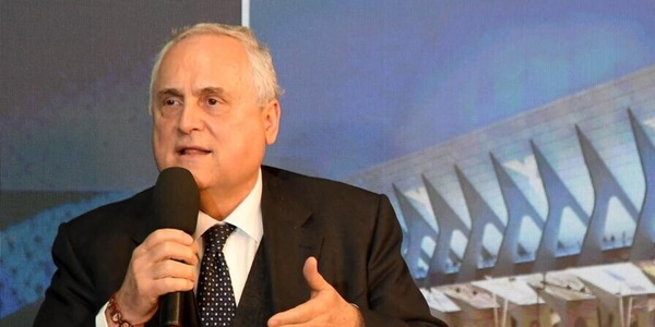 Lazio, smentite le voci di cessione del club: "Non esiste nessuna trattativa in corso"